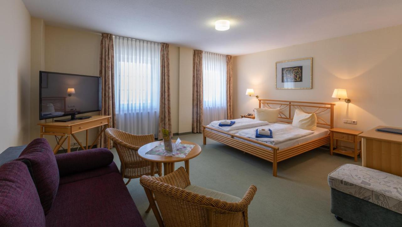 Hotel Am Wariner See Dış mekan fotoğraf