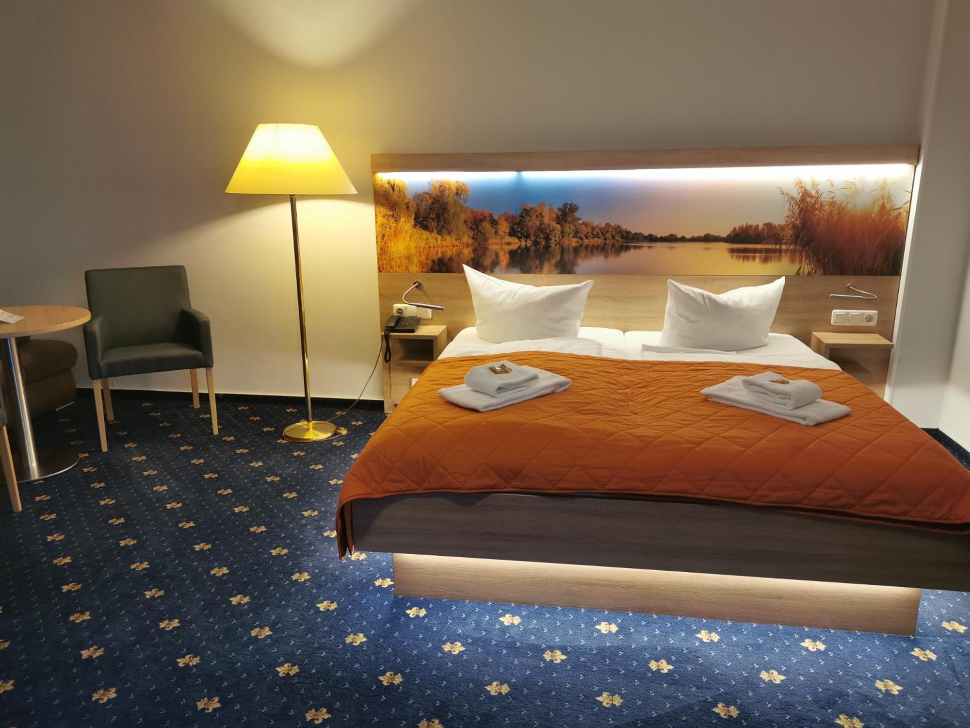 Hotel Am Wariner See Dış mekan fotoğraf