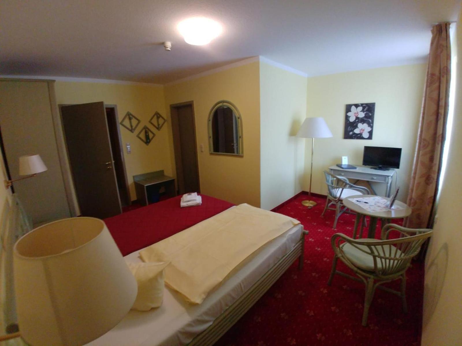 Hotel Am Wariner See Dış mekan fotoğraf