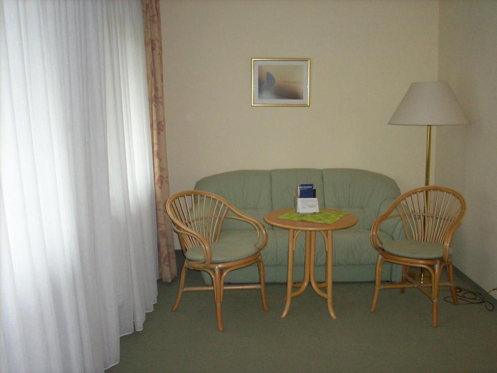 Hotel Am Wariner See Oda fotoğraf