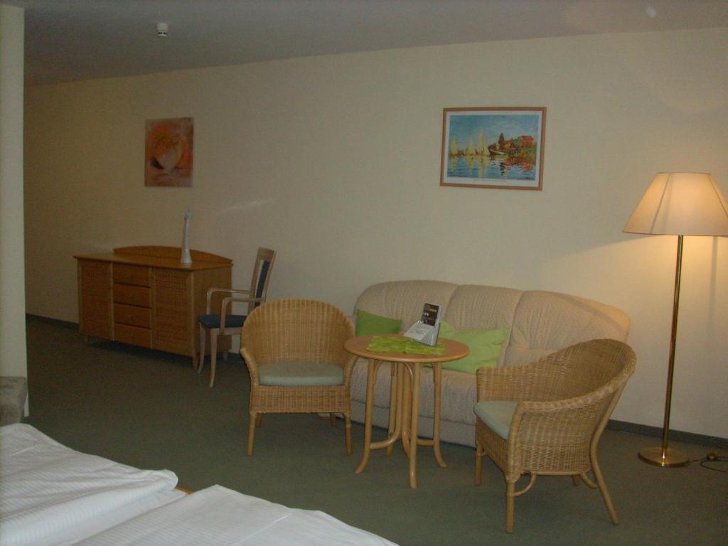 Hotel Am Wariner See Oda fotoğraf